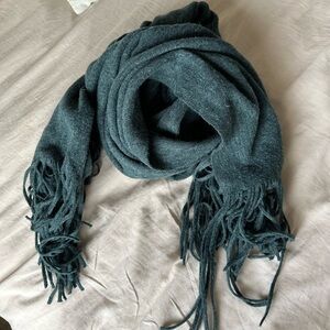 Free people scarf